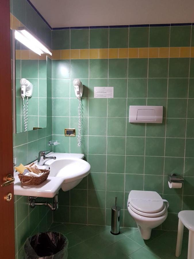 Bagno privato con doccia