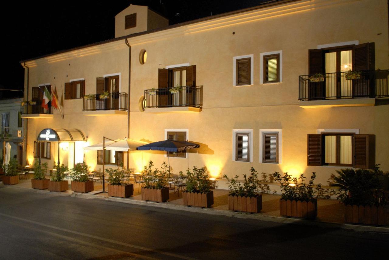 Hotel Paradiso delle Madonie - Vista frontale